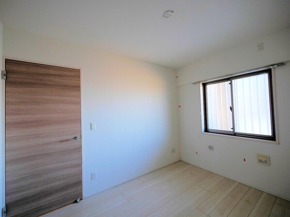 グレイスコート・アイエスの物件内観写真